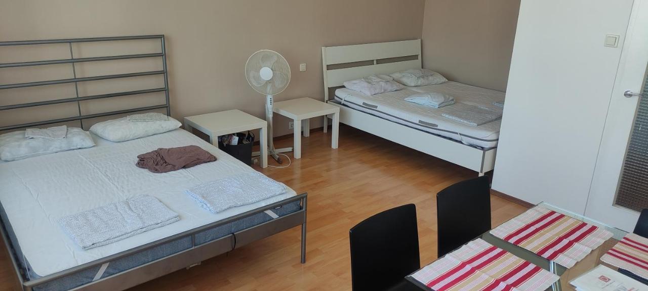 Affordable Studio Near City Center Vienna Exterior photo