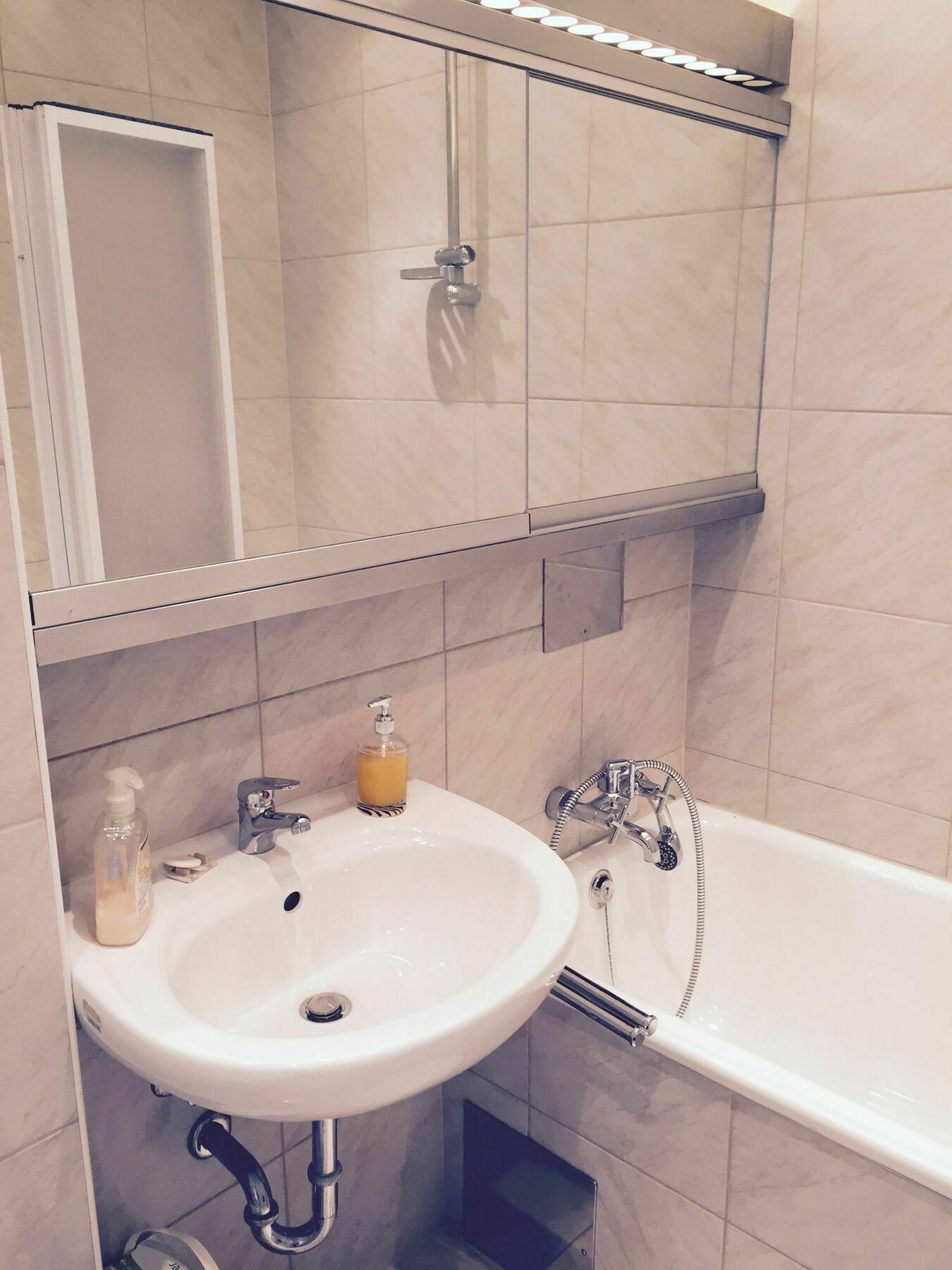 Affordable Studio Near City Center Vienna Exterior photo